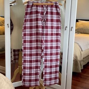 Women’s Nathalie S Red, White & Blue Plaid Lounge Pants / Medium